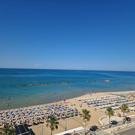 Appartamento Sul Mare Термолі Екстер'єр фото